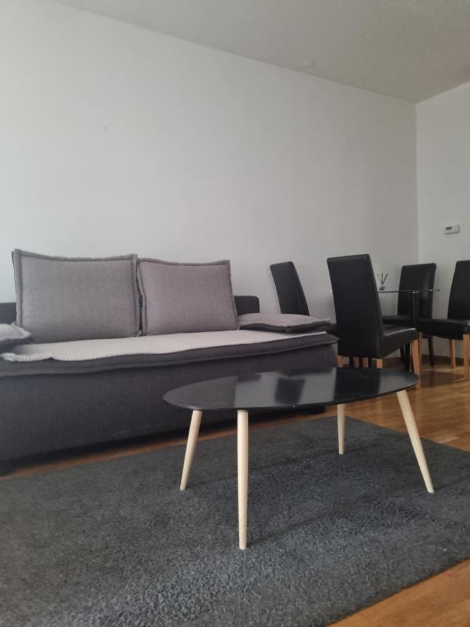 זאגרב Apartman Niko מראה חיצוני תמונה